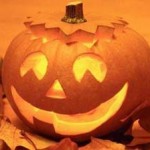 Decorazioni per Halloween: la lanterna con una zucca vera